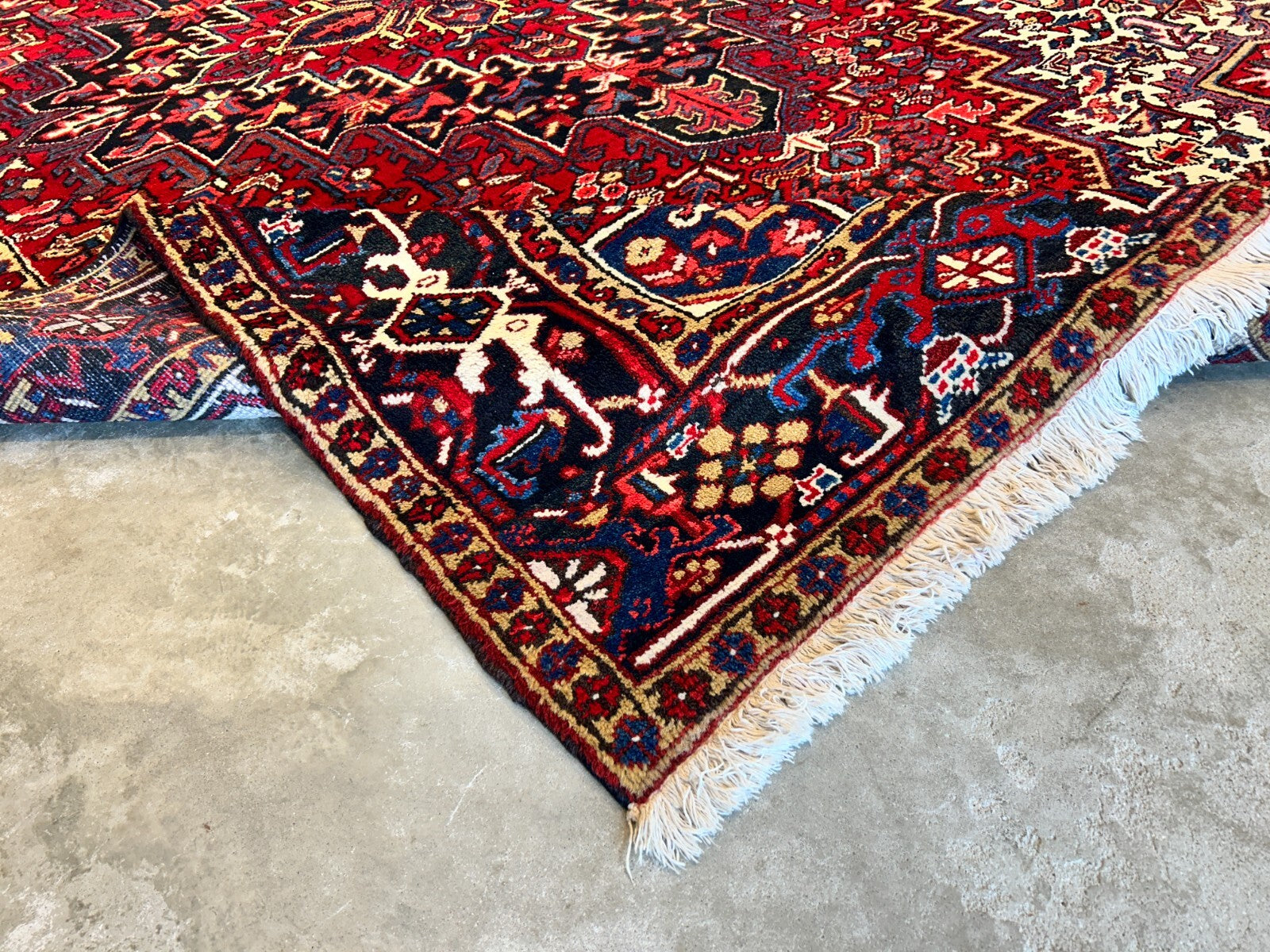7'8"x11'5" Hand-Knotted 100% Wool Pile Herize Rug
