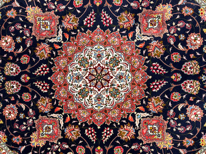 6'5"x6'7" Fine Hand-Knotted Wool & Silk Tabrize Rug - Area Carpet