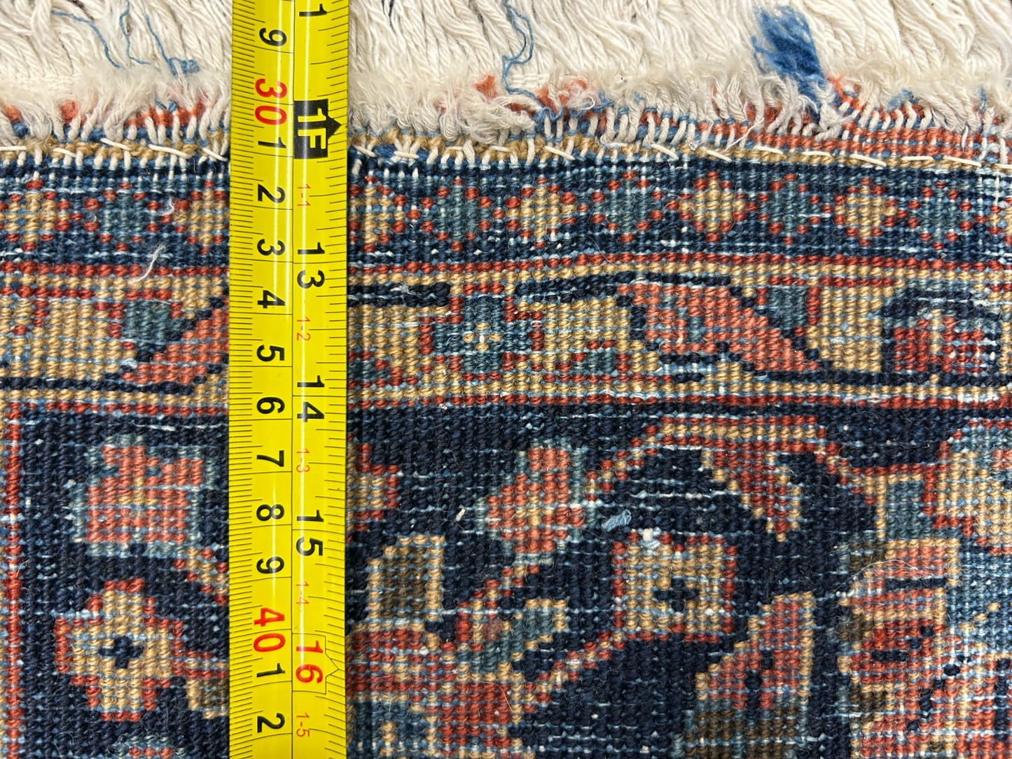 4'9"x6'3" Collector Antique Hand-Knotted 100% Wool Sarouke Rug