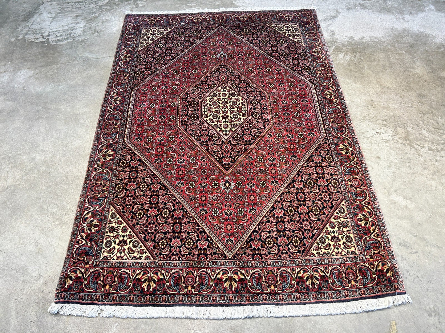 3'9"x5'8" Hand-Knotted 100% Wool Bidjare Carpet - Area Rug