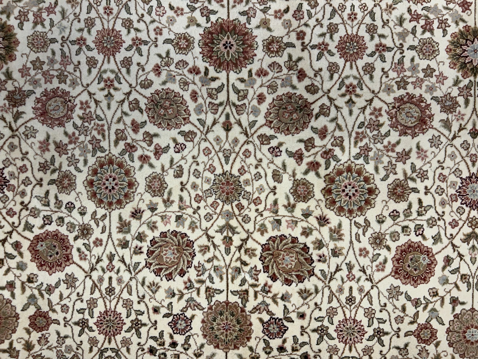 9'x12' Very Fine Hand-Knotted 100% Lamb Wool Pile PakPersian Rug