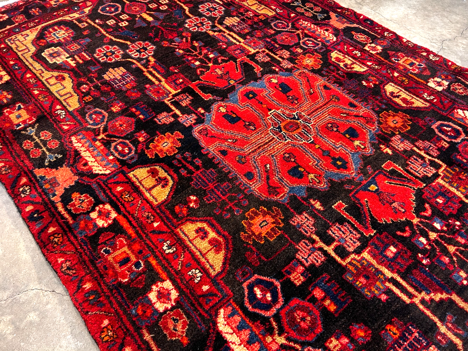 5'0" x 9'6" Hand-Knotted 100% Wool Pile Nahavande Area Rug - Carpet