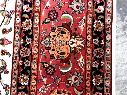 8'3"x11'3" Fine Hand-Knotted Wool & Silk Tabrize Rug