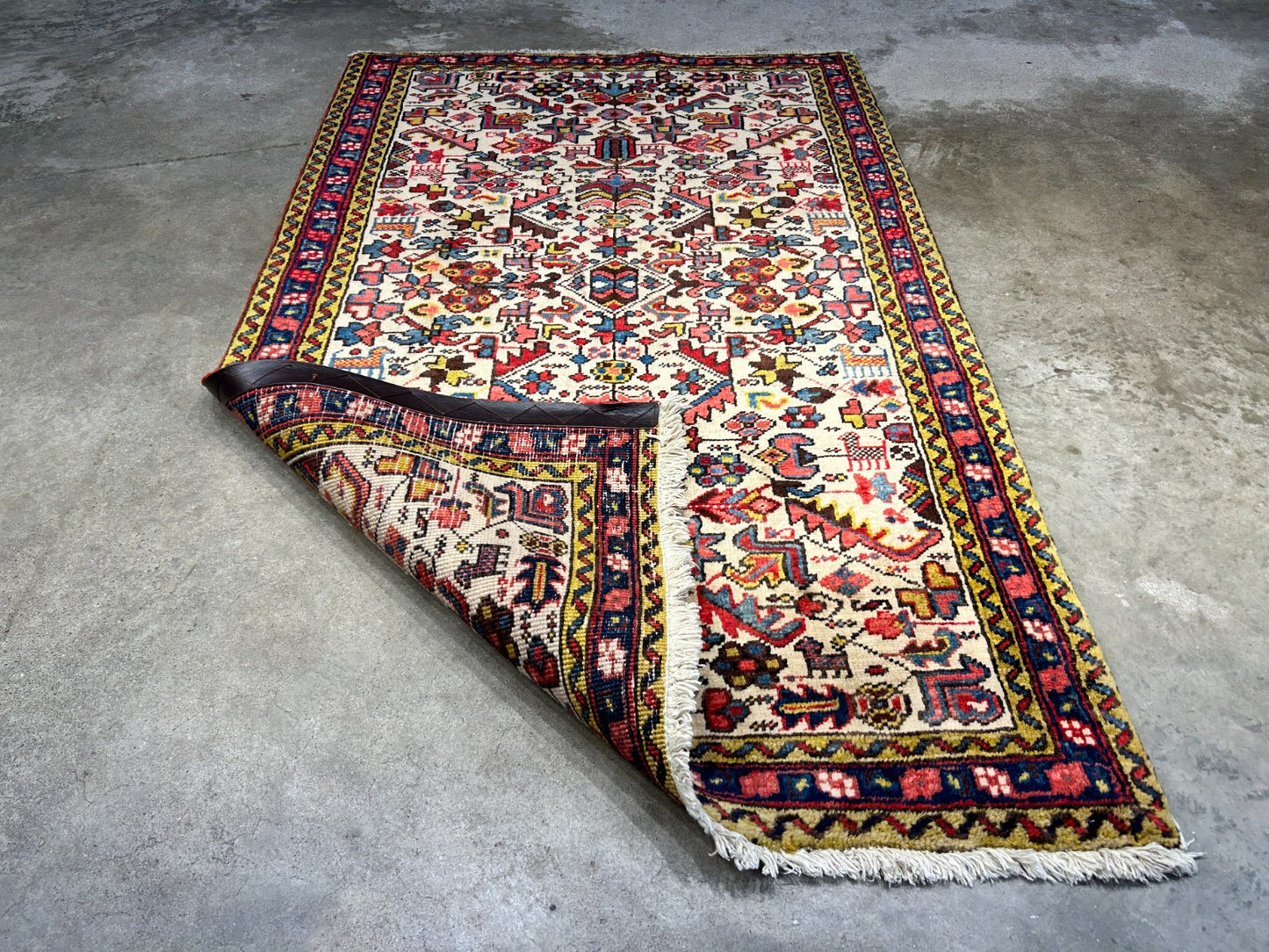 3'2"x5' Antique Hand-Knotted 100% Wool Pile Herize Bakhshayesh Rug