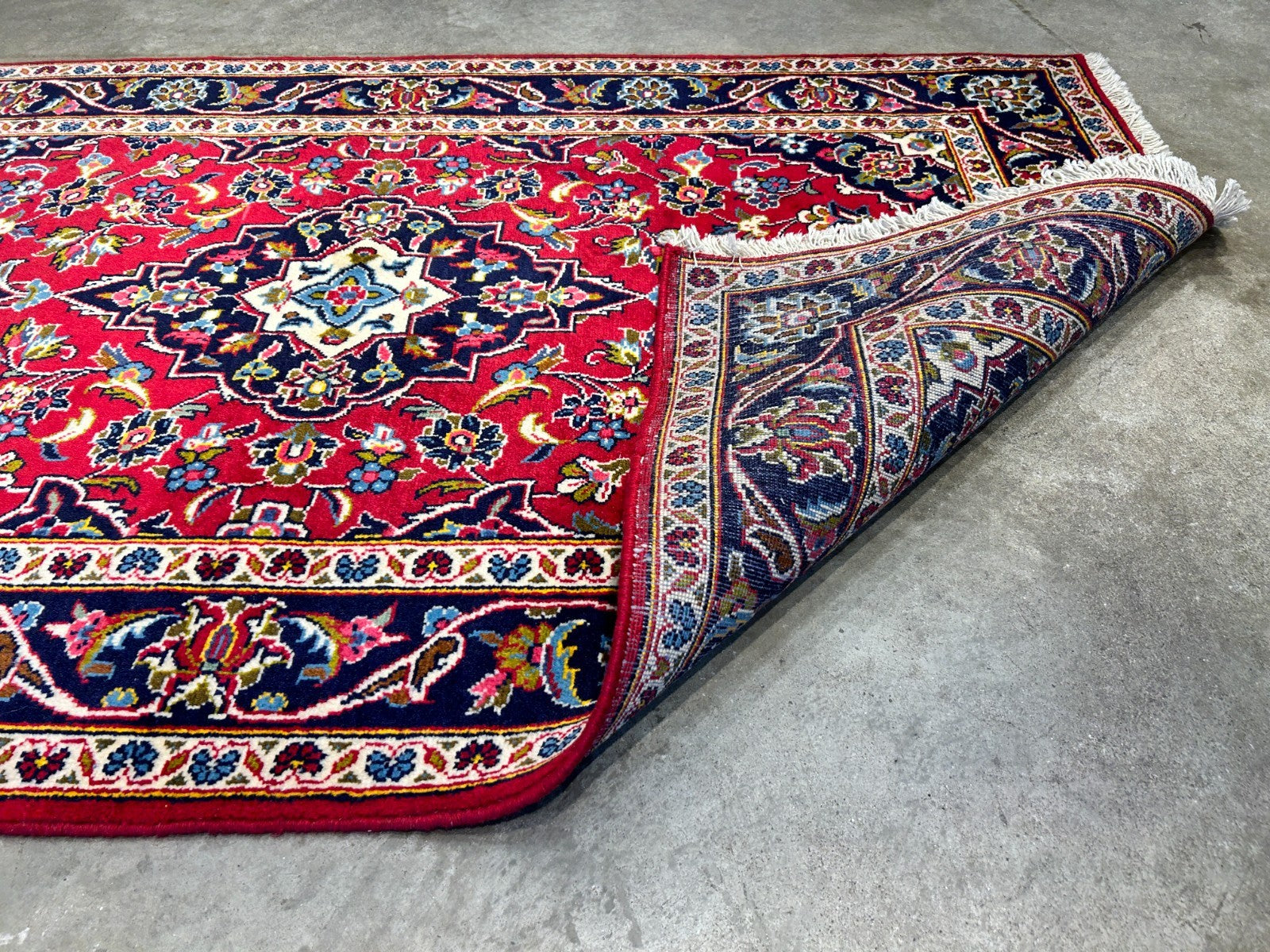 3'3"x5'6'' Hand-Knotted 100% Wool Persiane Kashane Area Rug