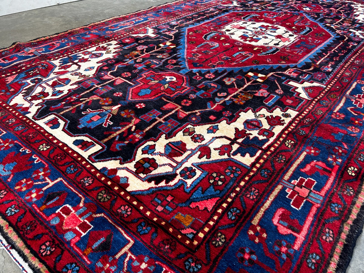 5'8" x 10'11" Hand-Knotted 100% Lamb Wool Pile Hamadane Area Rug - Carpet