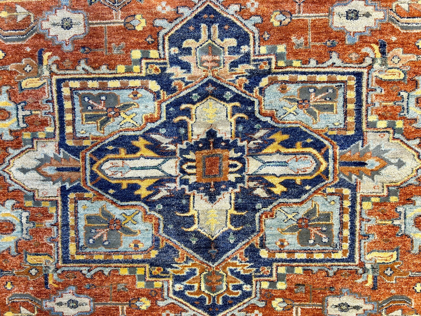 9'x12' Hand-Knotted 100% Lamb Wool  Serapie Design Carpet - Area Rug