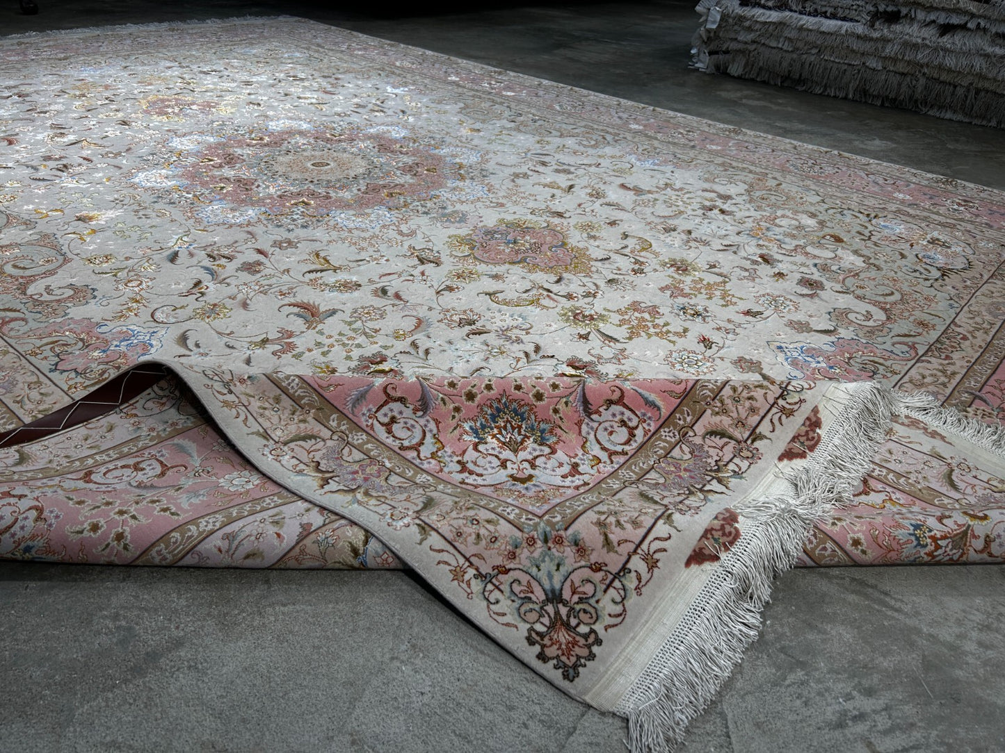 8'2"x11'8" Extra Fine 80-Raj Hand-Knotted Wool & Silk Tabrize Rug