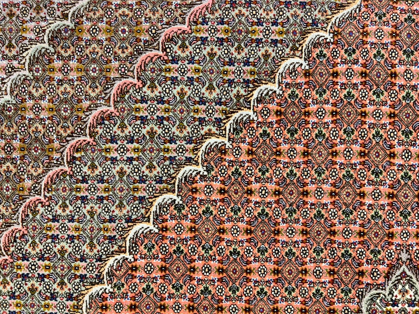 6'10"x10'1" Fine Hand-Knotted Wool & Silk Blend Tabrize Mahi Carpet - Area Rug