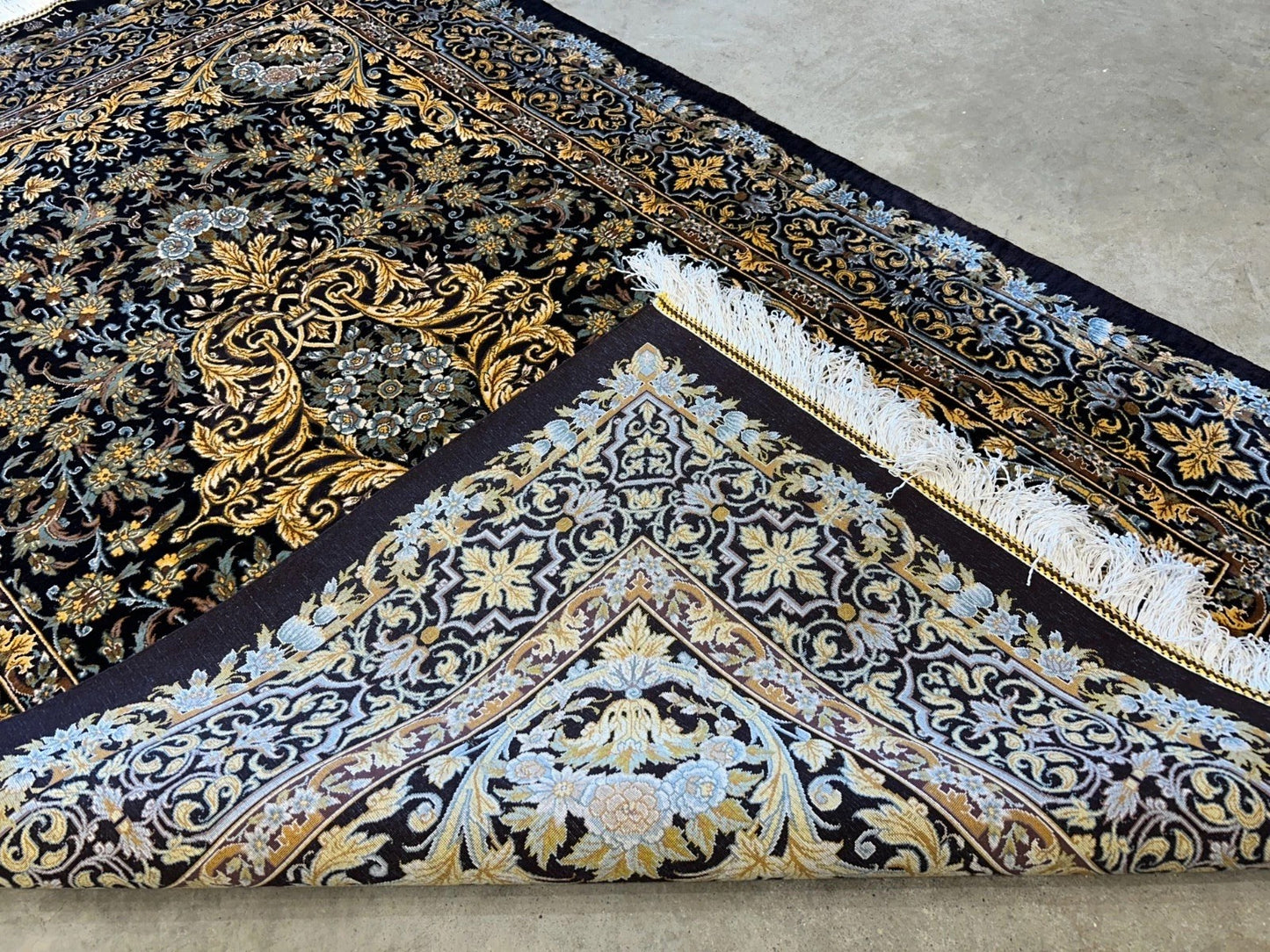 3'4"x5'2" Exquisite Extra-Fine Hand-Knotted 100% Silk Qume Area Rug