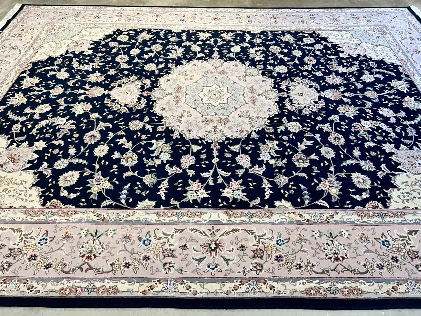 9'x12' Hand-Knotted Wool & Silk Blend Oriental Rug