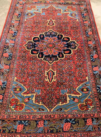 4'3"x6'7" Antique Hand-knotted Fine Wool Pile Bidjare Rug - Carpet