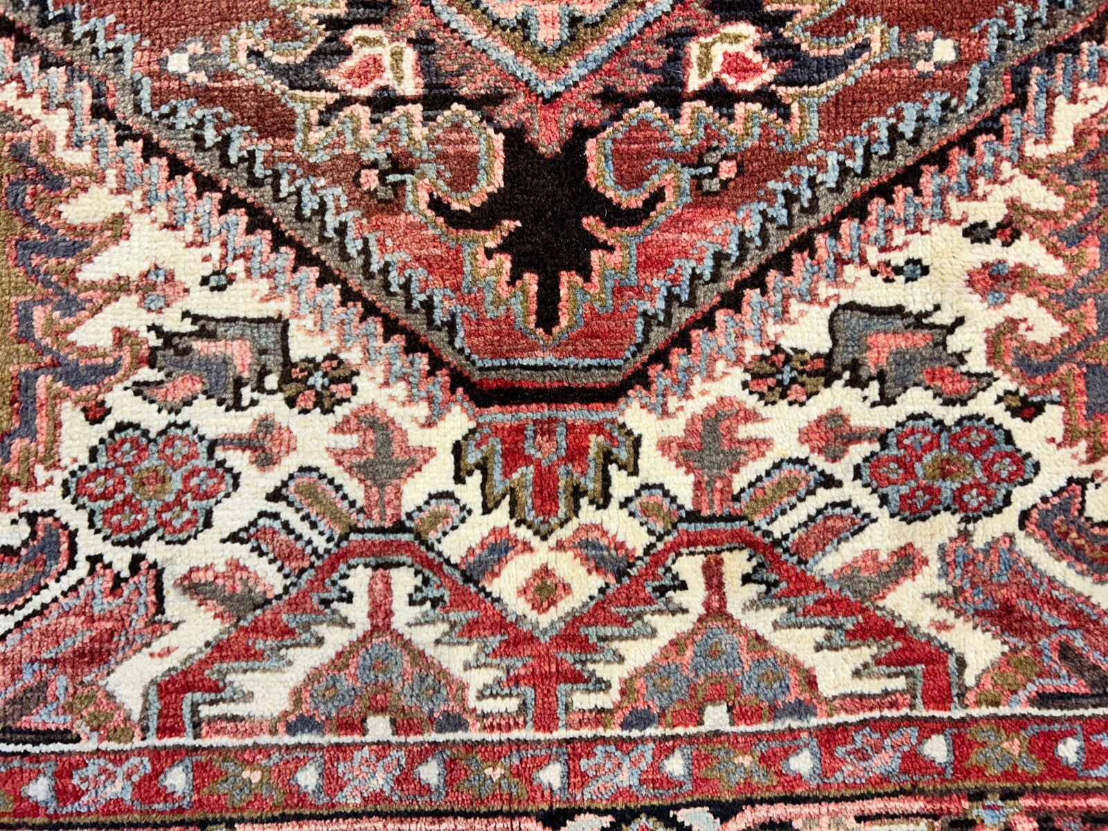 9'x11'9" Hand-Knotted 100% Wool Pile Herize Rug