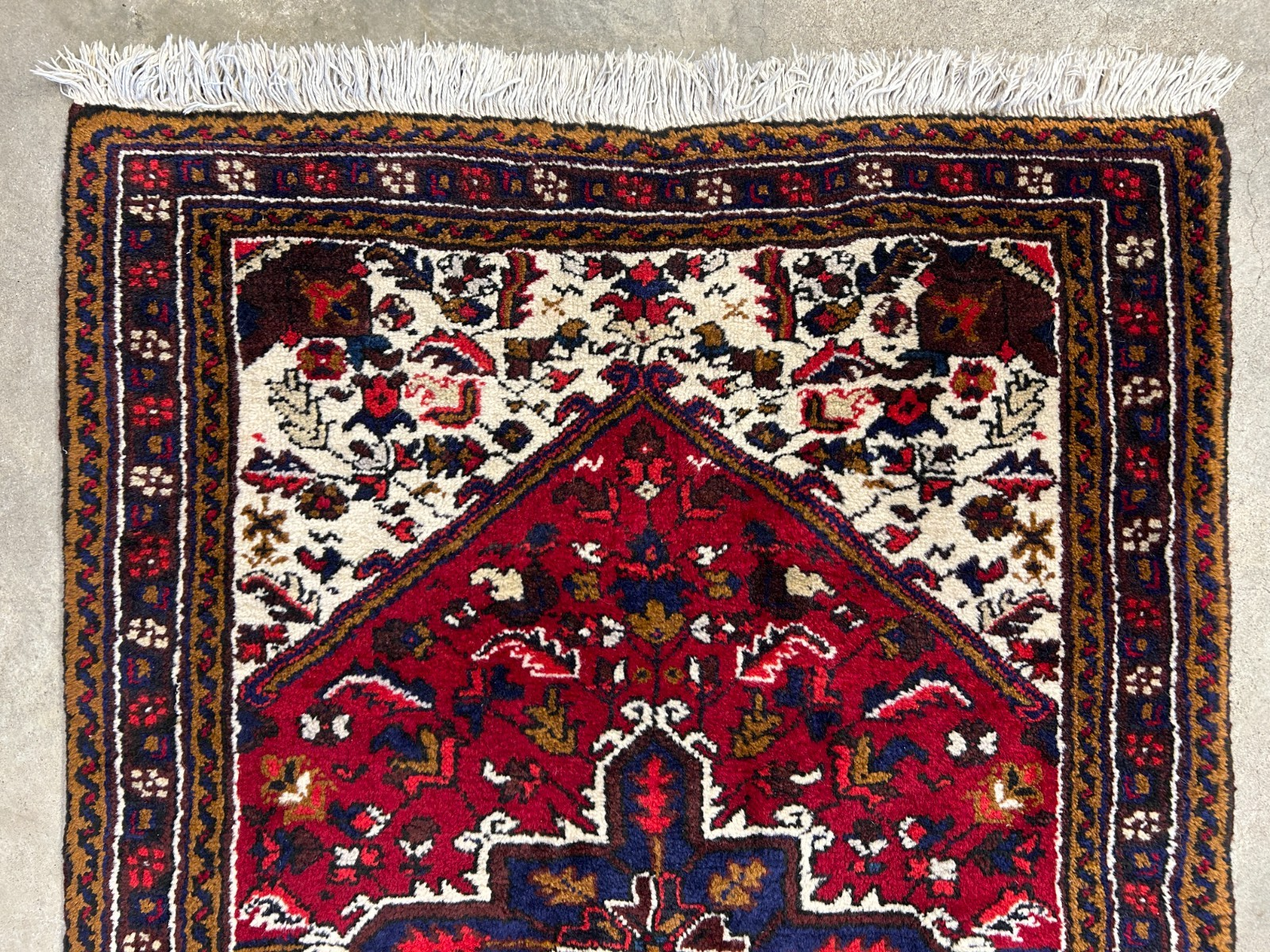 3'x4'6" Hand-Knotted 100% Wool Pile Herize Area Rug - Carpet