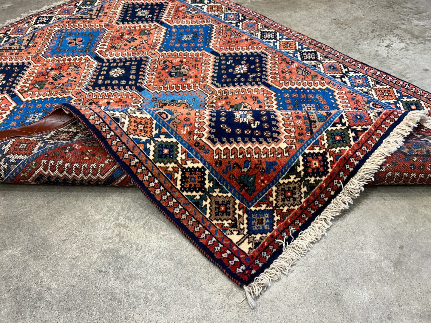 2'4"x4'9" Hand-Knotted 100% Wool Pile Yalamehe Rug