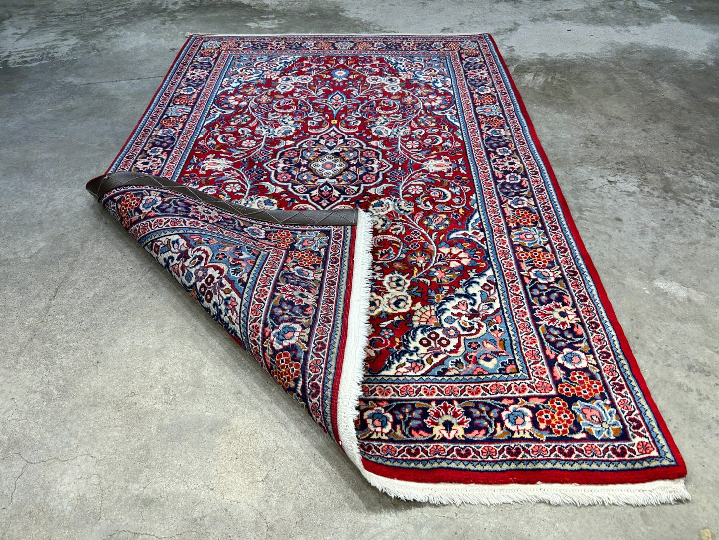 3'5"x5'2" Hand-Knotted 100% Wool Pile Sarouke Rug