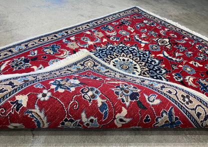 3'x4'5" Fine Hand-Knotted Wool & Silk Blend Naine Carpet - Area Rug