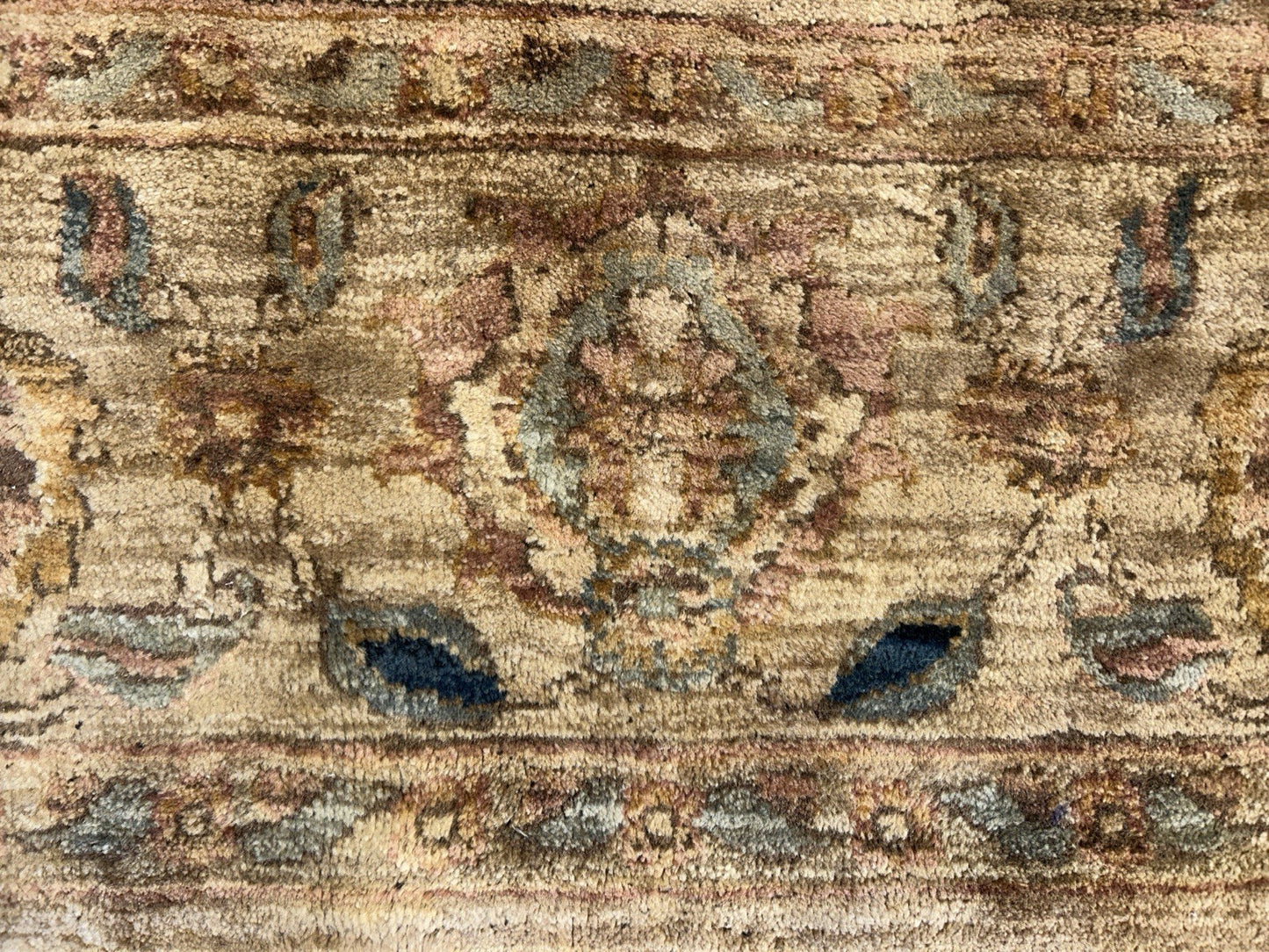 8’x10’ Hand-Knotted 100% Wool Pile Oriental Area Rug - Carpet