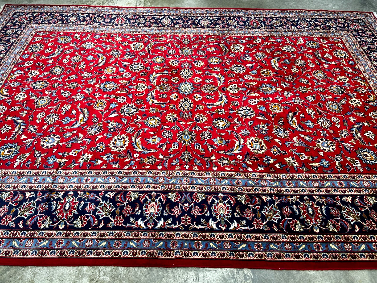 8'2"x12'1'' Fine Hand-Knotted Fine 100% Wool Pile  Kashane Area Rug