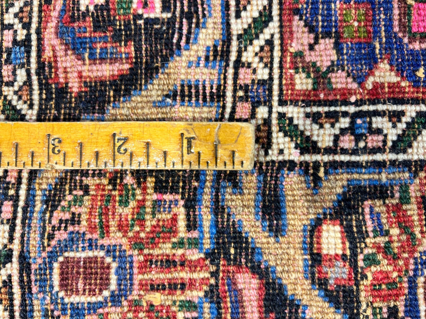 3'7"x5'3" Hand-Knotted 100% Wool Pile Persiane Tribal Bijare Rug