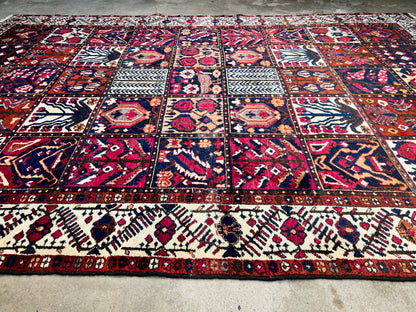 7'1"x10'1" Hand-Knotted 100% Lamb Wool Bakhtiarie Carpet - Area Rug