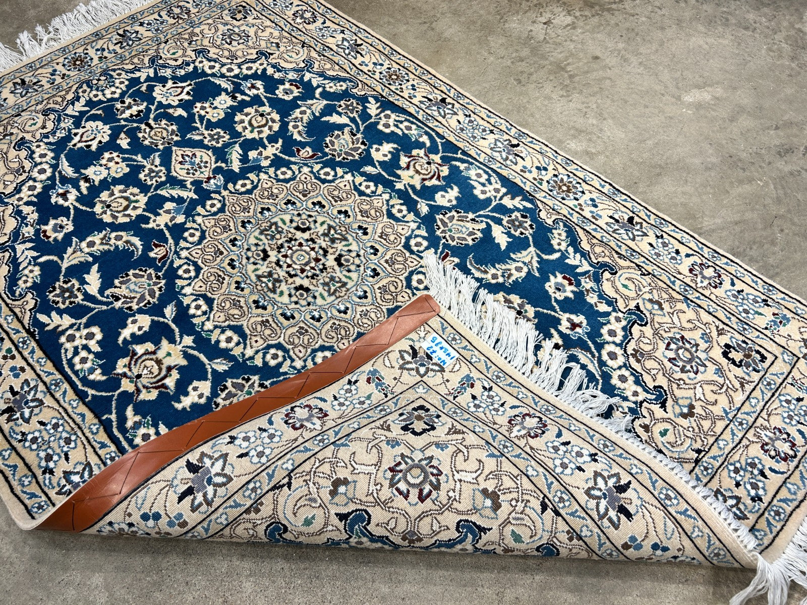 3'1"x4'9" Fine Hand-Knotted Wool & Silk Naine Rug