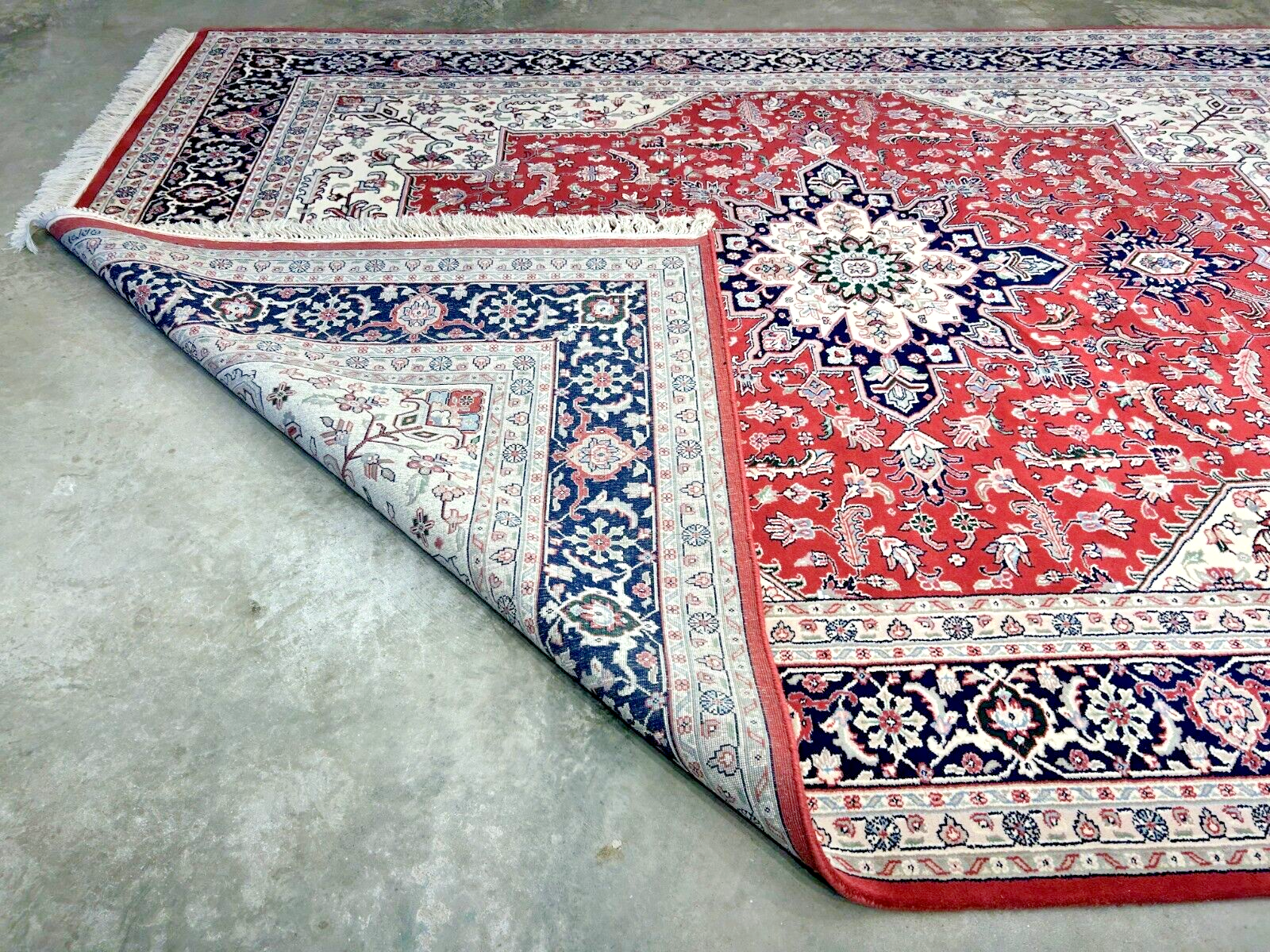 9' x 12' Hand-Knotted 100% Wool Carpet - Herize Design Area Rug