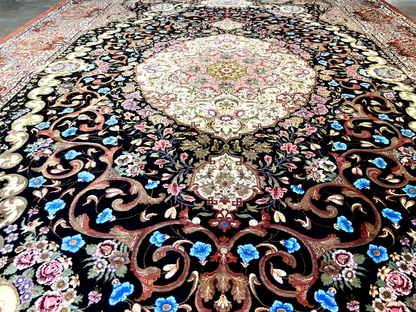 6'6"x9'6" Exquisite Extra-Fine Hand-Knotted 100% Silk Qume Carpet - Area Rug
