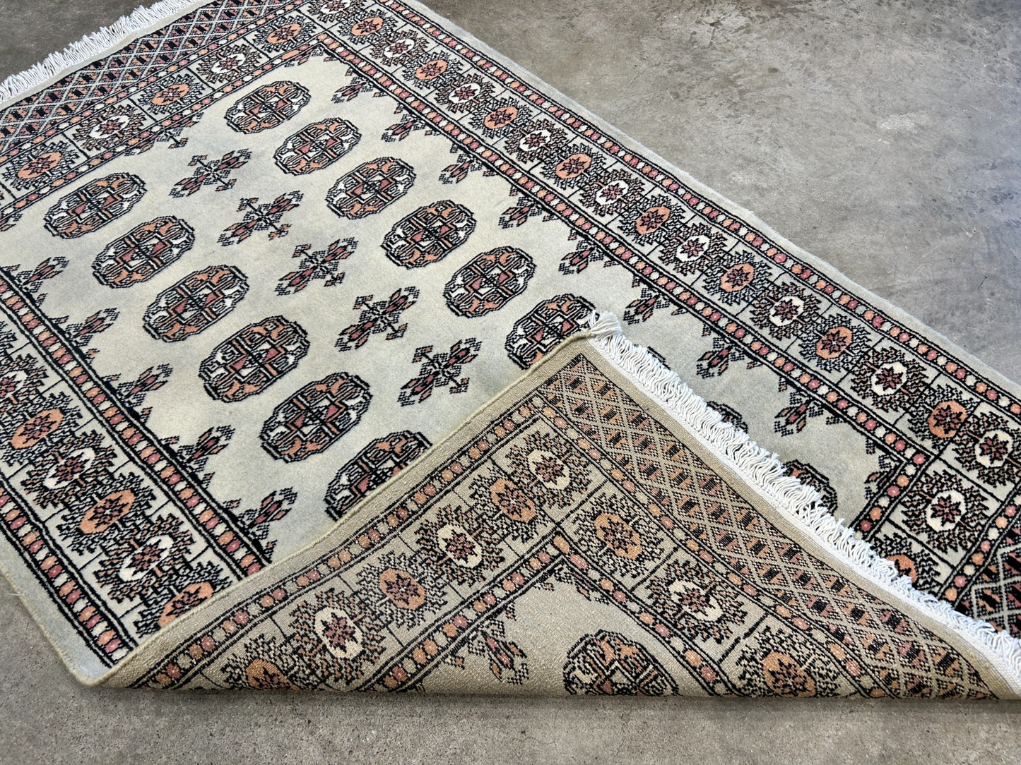 3'1"x4'9" Hand-Knotted 100% Wool Pile Bokhara Rug