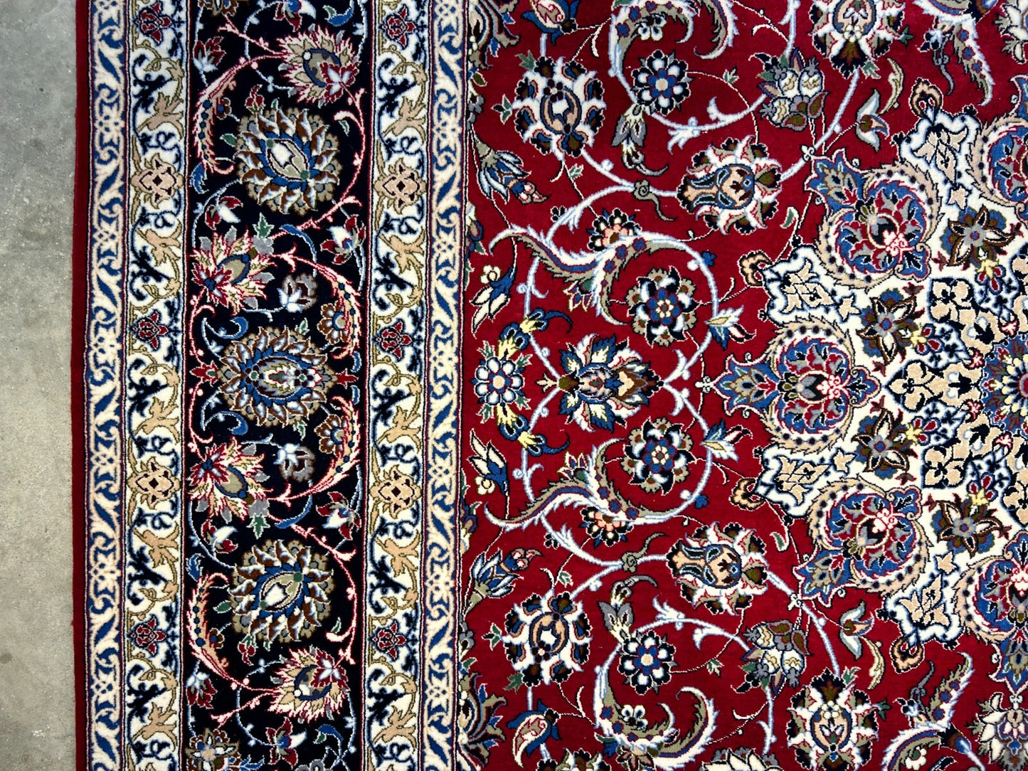 6'9"x10'3" Extra-Fine Hand-Knotted Wool & Silk Blend Isfahane Carpet - Area Rug