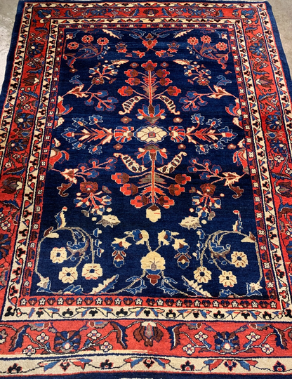 5'1"x6'6" Collector Antique Hand-Knotted 100% Wool Pile Lilihane Rug