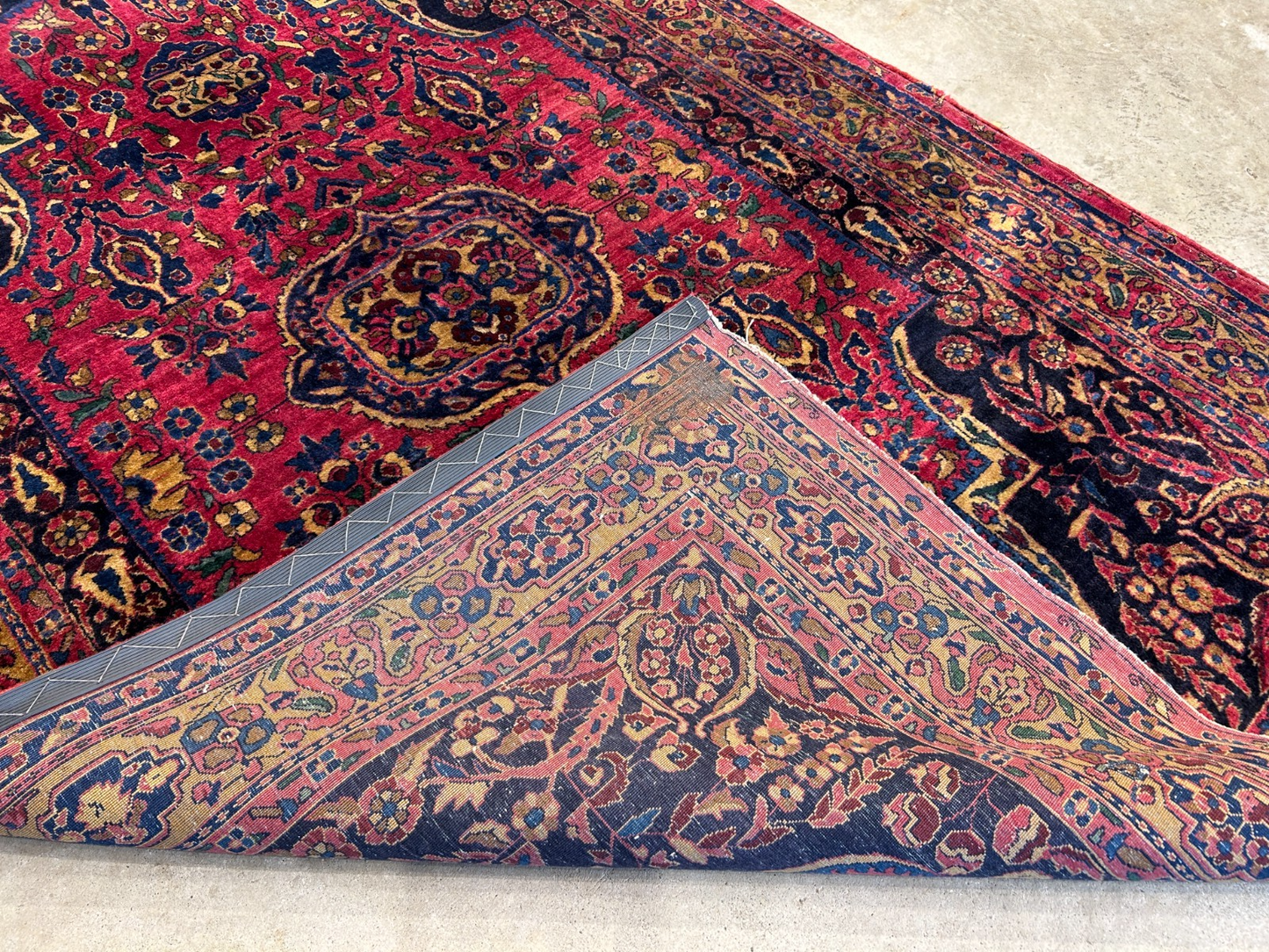 4'5"x6'6" Rare Antique Hand-Knotted 100% Wool Pile Sarouke Area Rug - Carpet