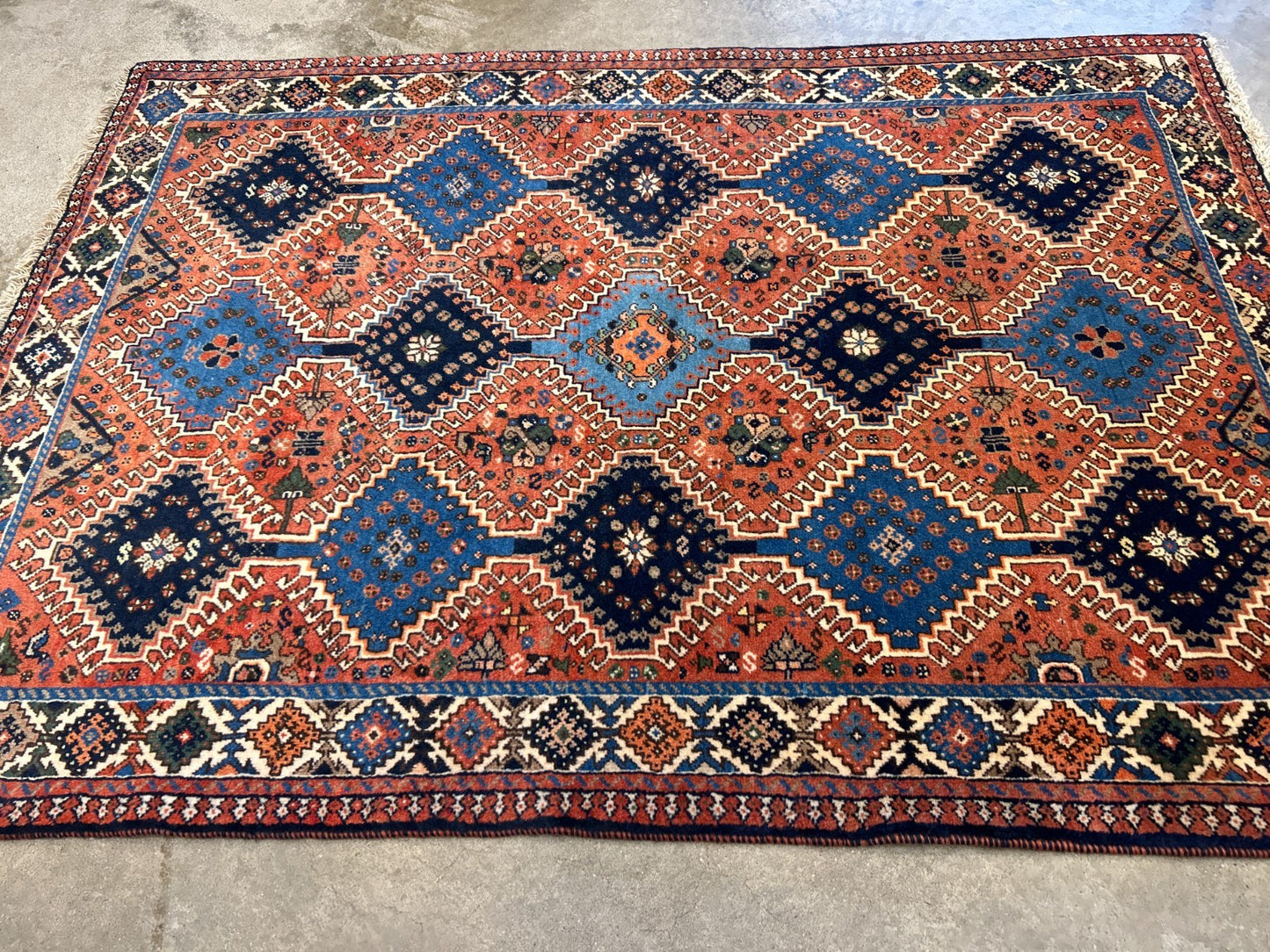 2'4"x4'9" Hand-Knotted 100% Wool Pile Yalamehe Rug