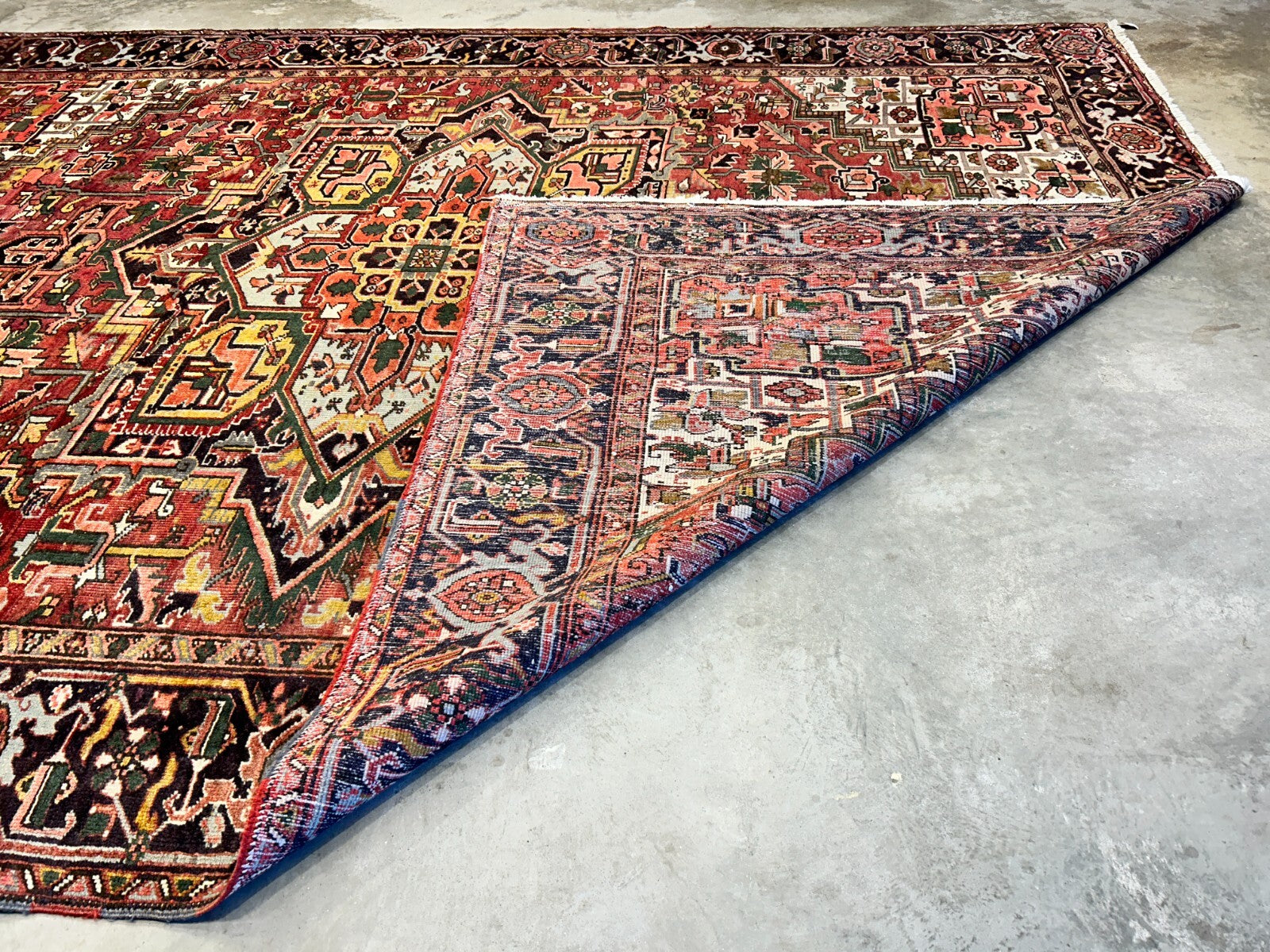 9'7"x12'8" Hand-Knotted 100% Lamb Wool Herize Carpet - Area Rug