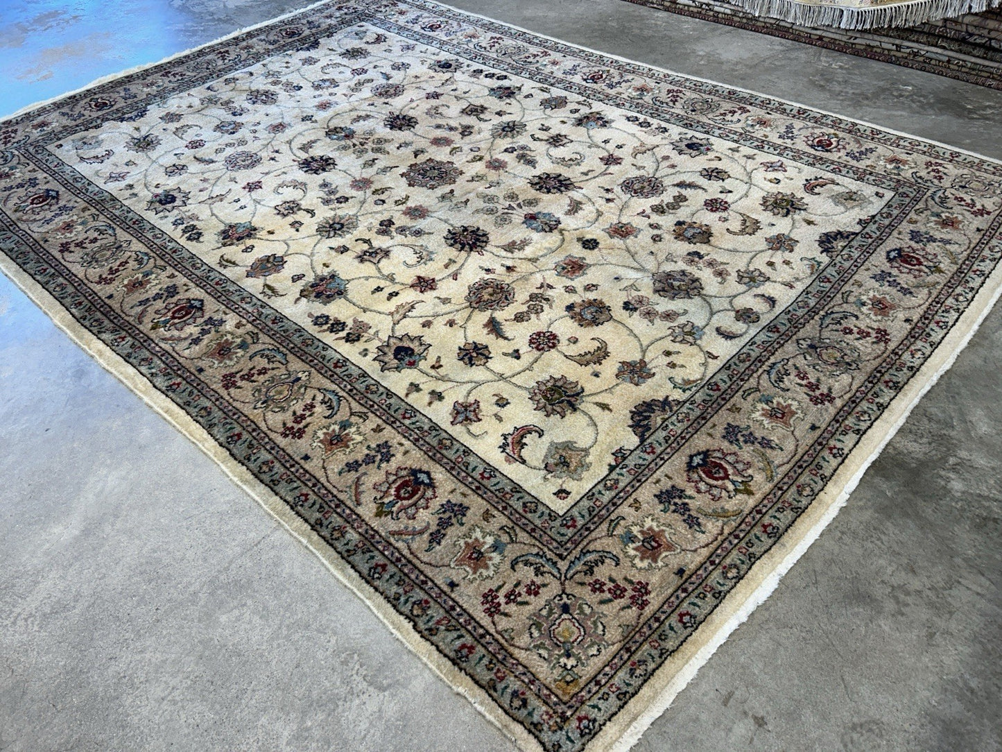 7’x9’11” Vintage Hand-Knotted 100% Wool Pile Tabrize Area Rug - Carpet