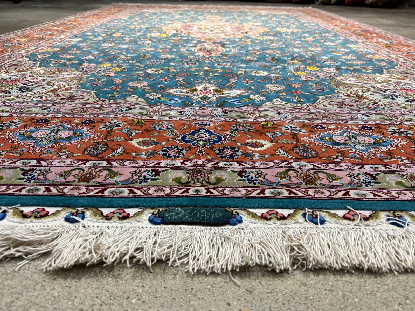 5'9"x9'5" Extra-Fine Hand-Knotted Wool & Silk Blend Tabrize Carpet - Area Rug
