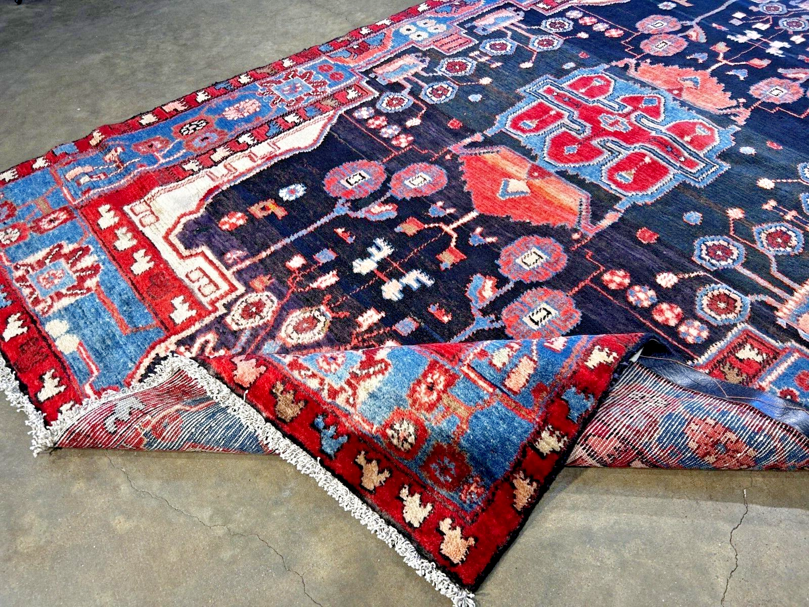 4'0" x 7'8" Hand-Knotted 100% Wool Pile Nahavande Area Rug
