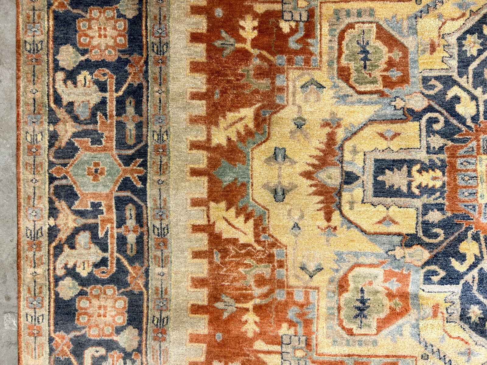 9'x12' Hand-Knotted 100% Lamb Wool Serapie Design Carpet - Area Rug
