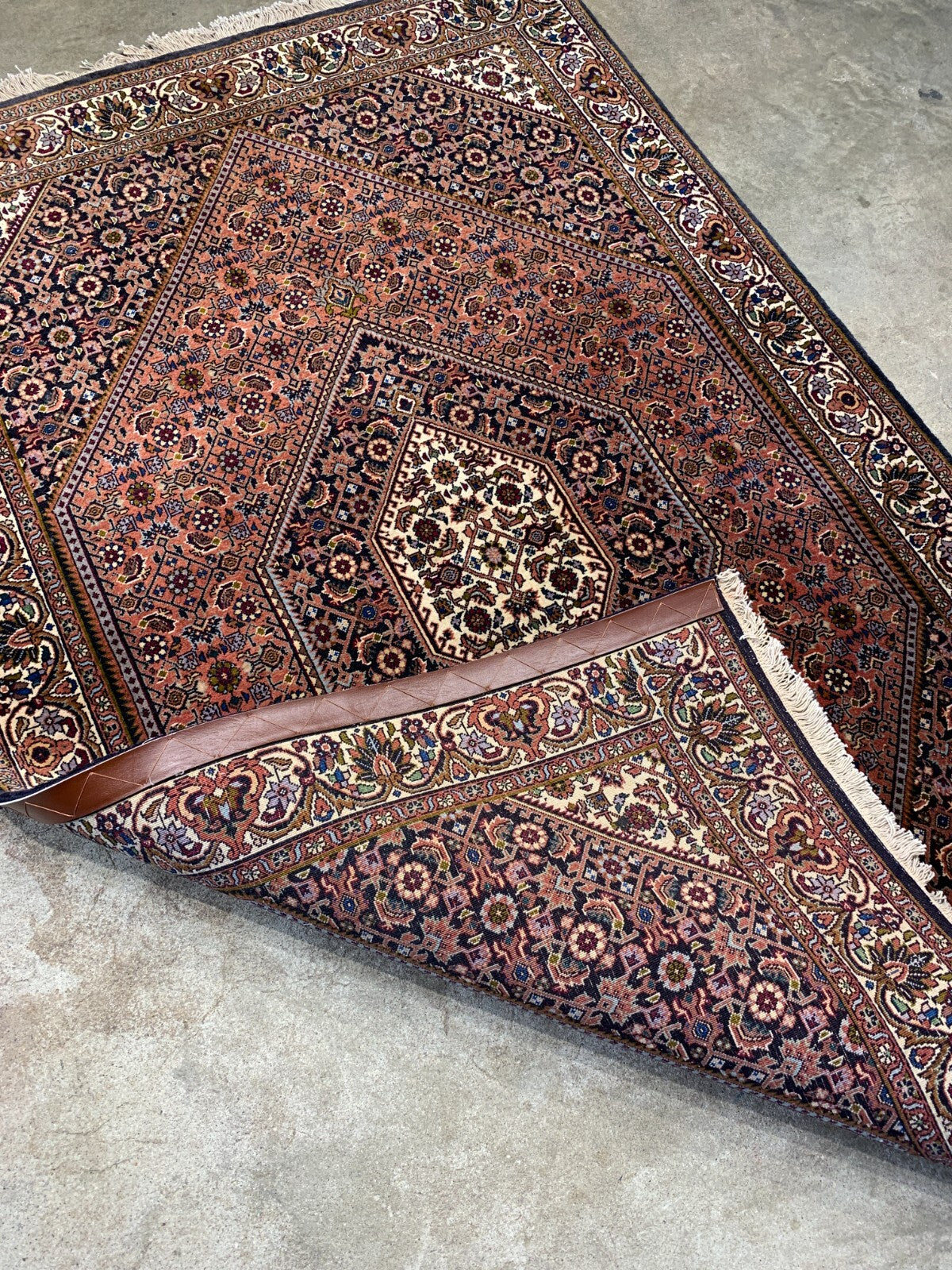 3'7"x5'7" Hand-Knotted 100% Wool Pile Bijare Carpet - Area Rug