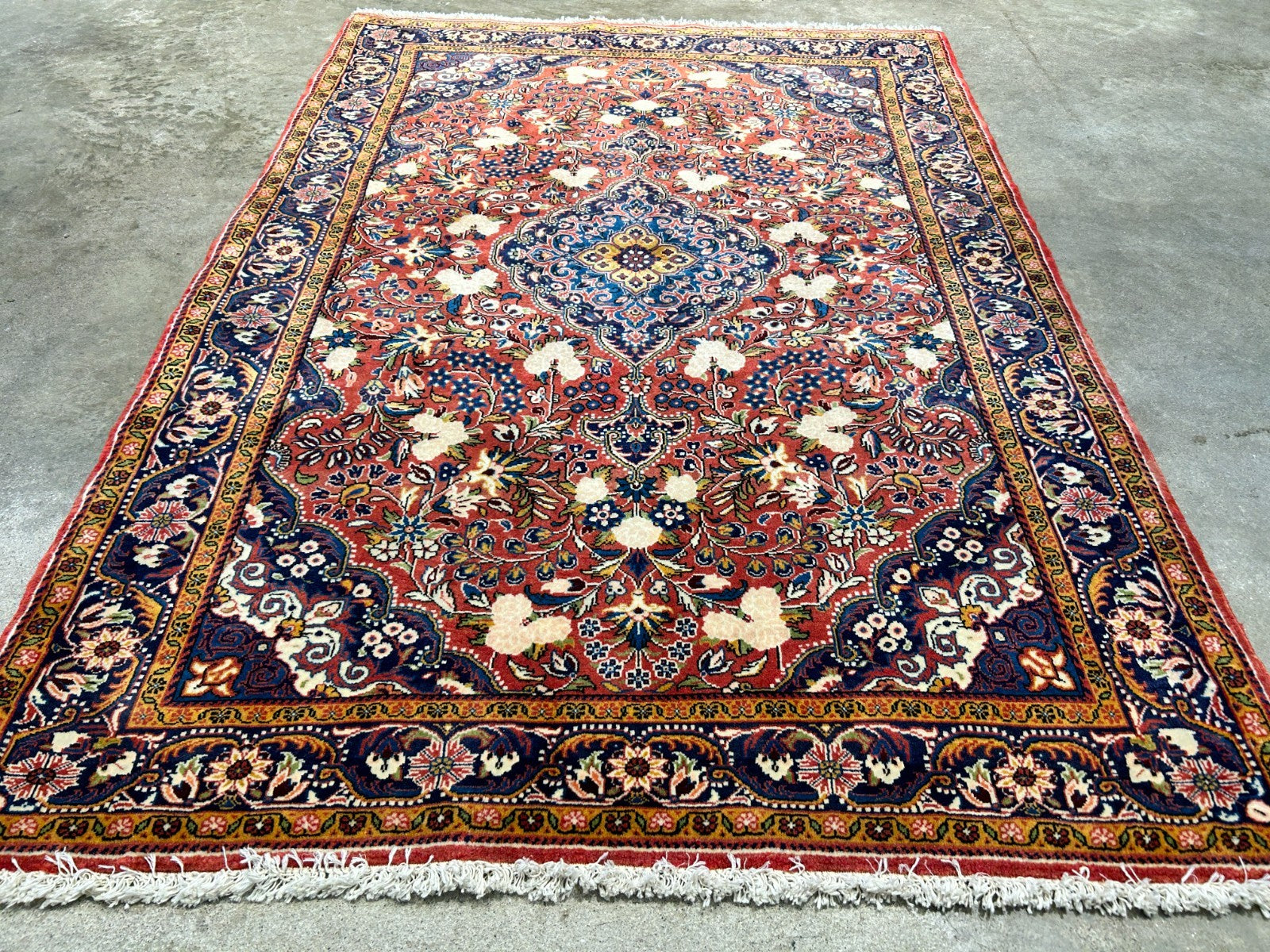 Rare Antique _ 3'4"x4'9" Hand-Knotted 100% Wool Pile Sarouke Josan Area Rug