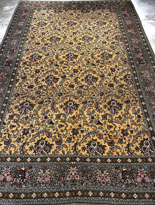 7'x11'6" Very Fine Hand-Knotted Wool & Silk Qume Rug