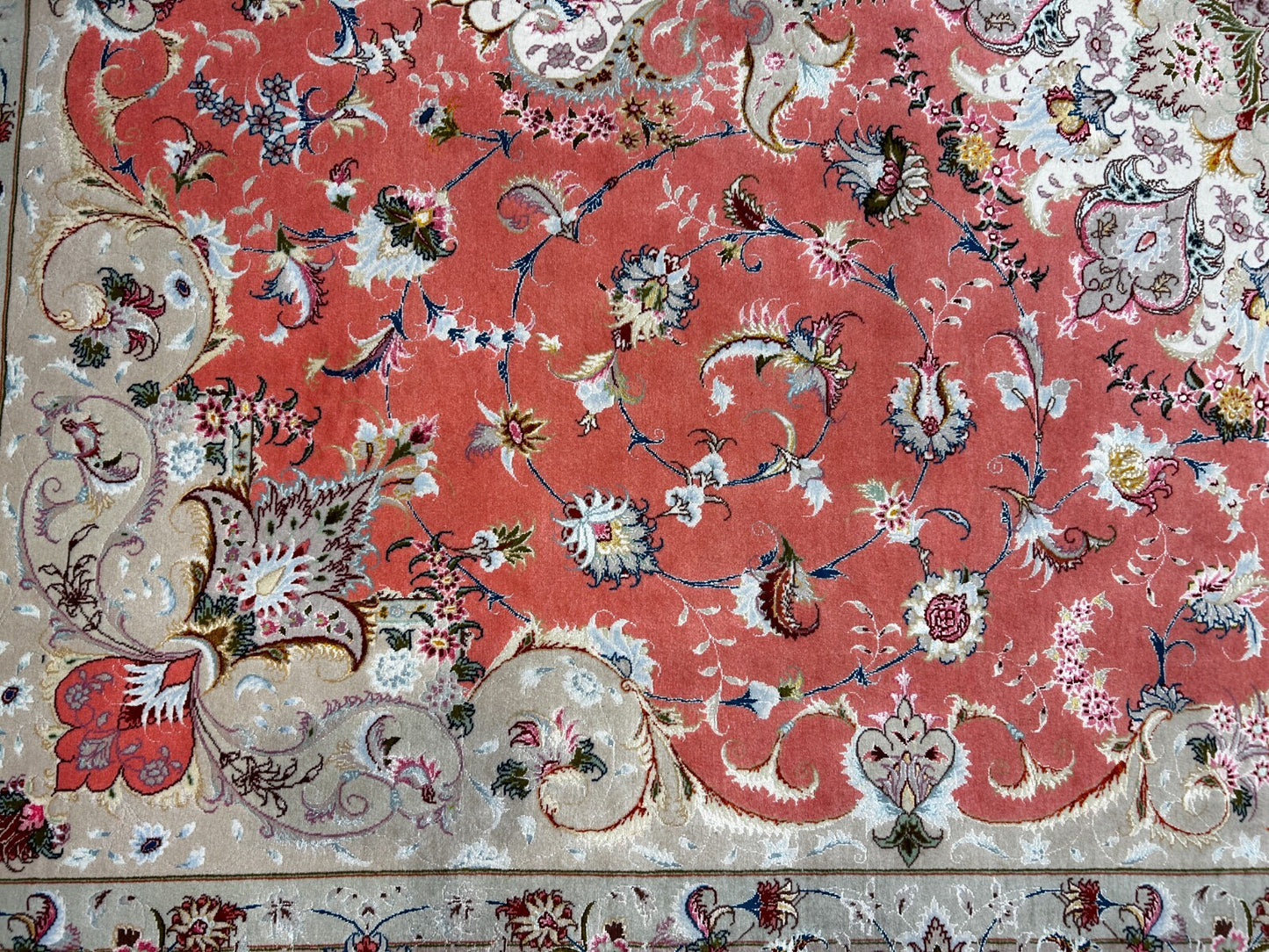 8'4"x12'3" Very Fine Hand-Knotted Wool & Silk Tabrize Rug