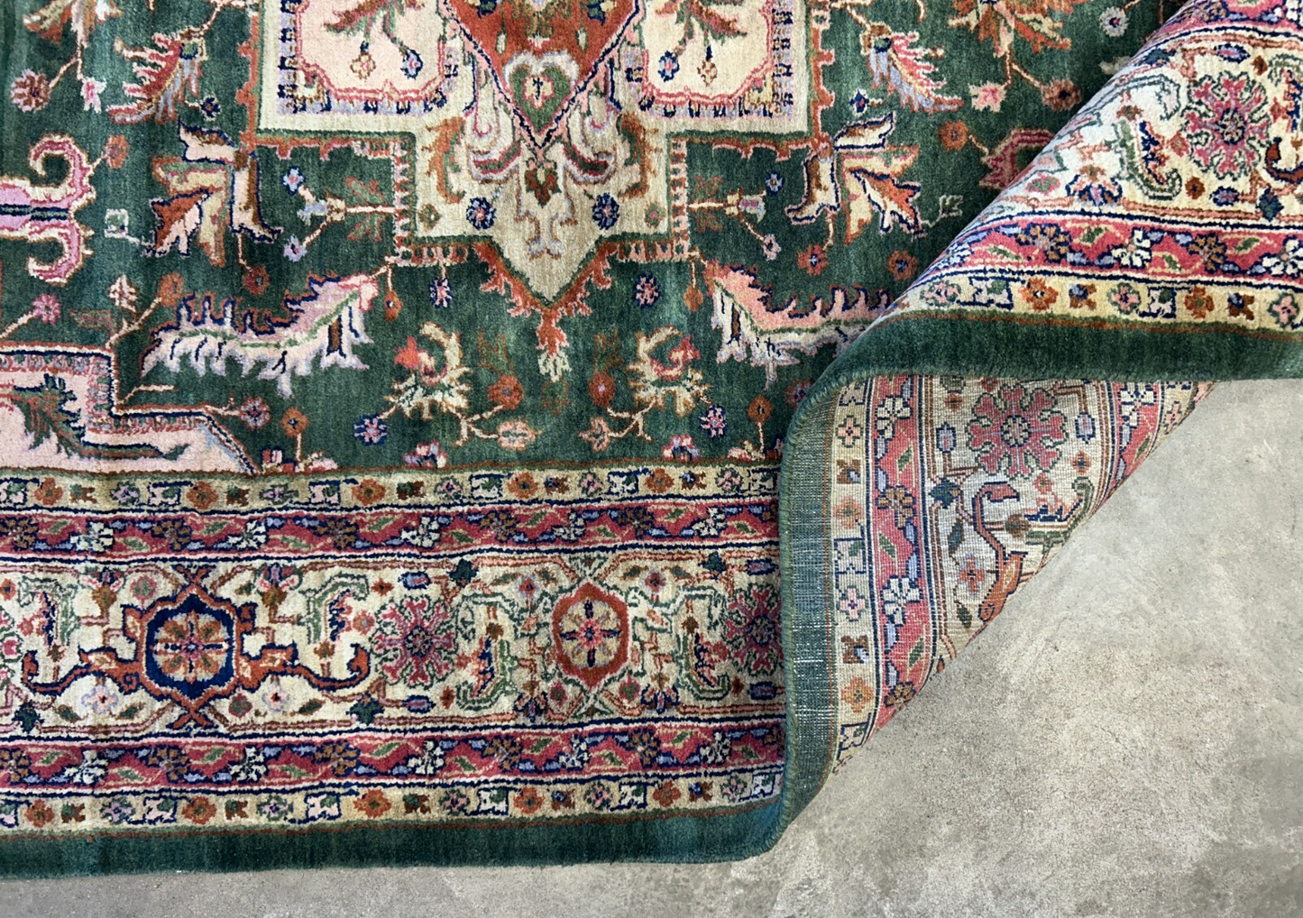 9'x12' Hand-Knotted 100% Wool Pile Herize Rug