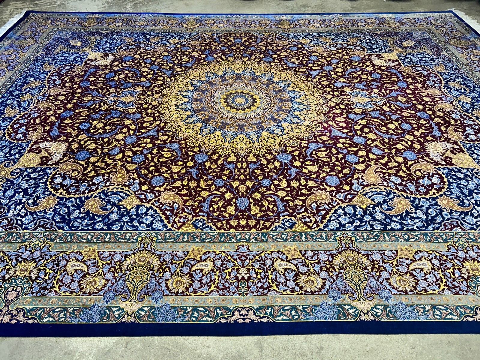 9'7"x12'10" Exquisite Signed Hand-Knotted 100% Silk Qume Rug