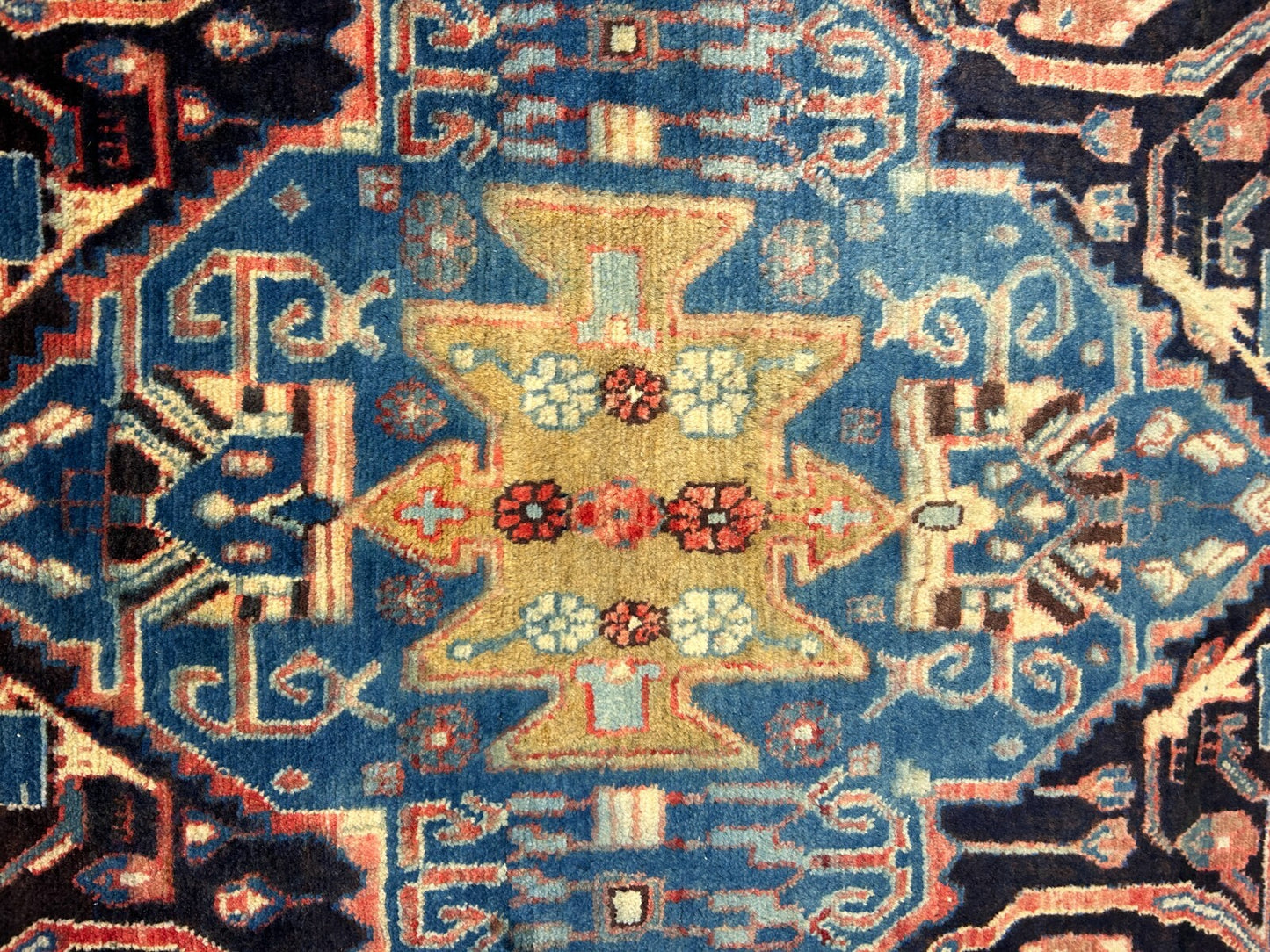 5'4" x 10'5" Hand-Knotted 100% Wool Pile Nahavande Area Rug