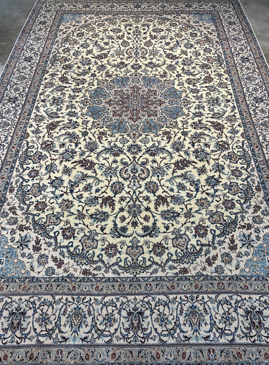 6'9"x10'7" Extremely Fine Hand-Knotted Wool & Silk Blend Naine Carpet - Area Rug