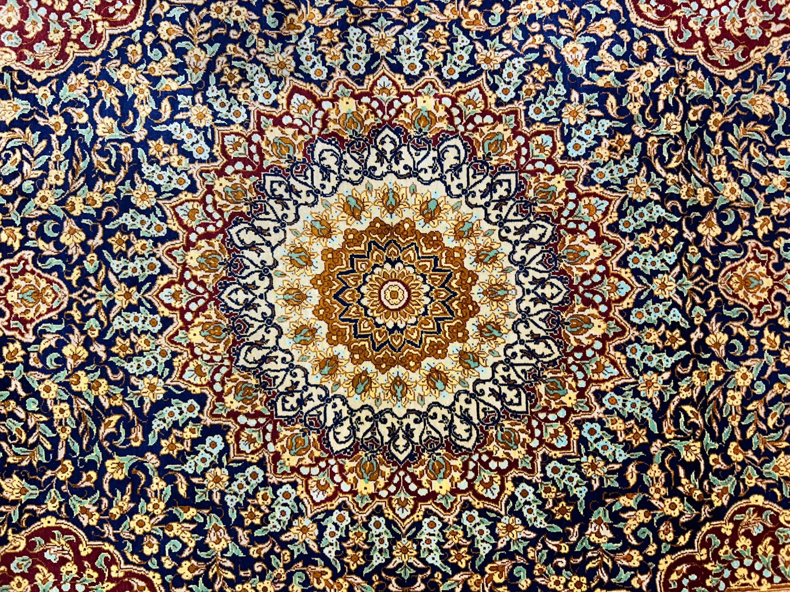 3'3"x5' Exquisite Extra-Fine Hand-Knotted 100% Silk Qume Area Rug - Carpet