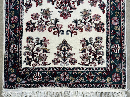 3'x5'1" Hand-Knotted 100% Wool Pile All-Over Kashane Design Area Rug