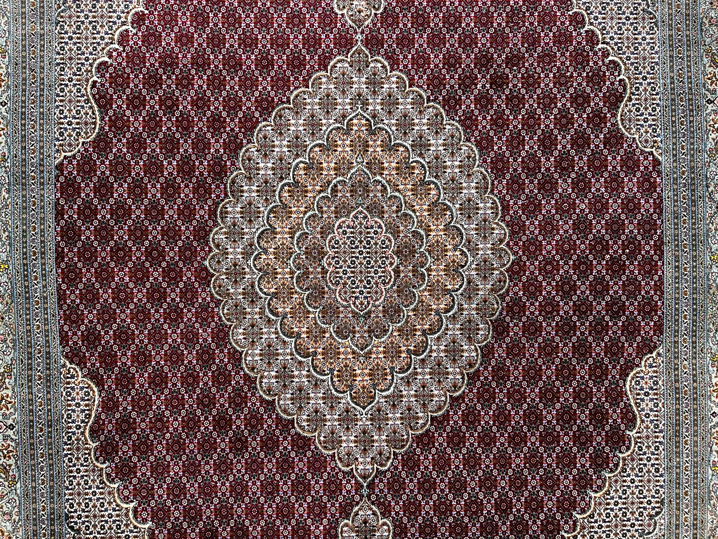 8'4"x11'6" Hand-Knotted Silk & Wool Tabrize Fish Style Area Rug - Carpet