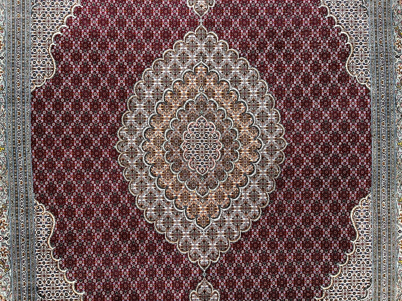 8'4"x11'6" Hand-Knotted Silk & Wool Tabrize Fish Style Area Rug - Carpet